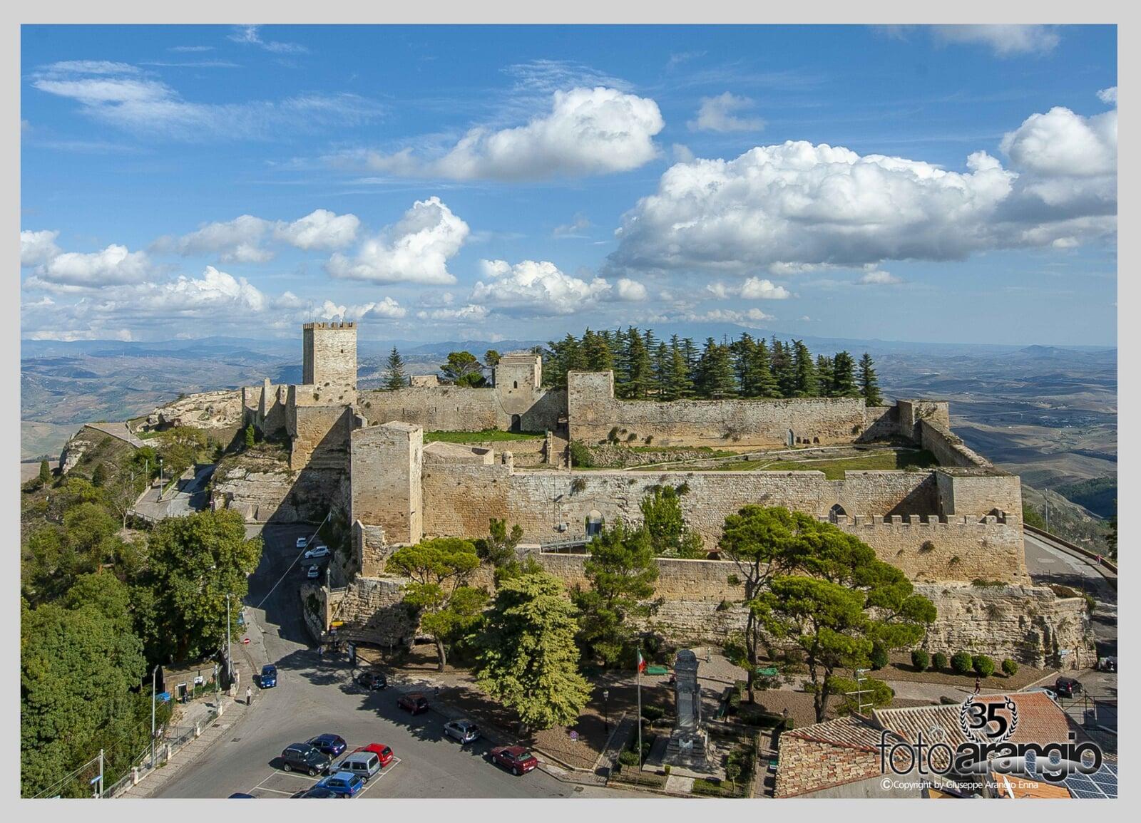 Castello Lombardia